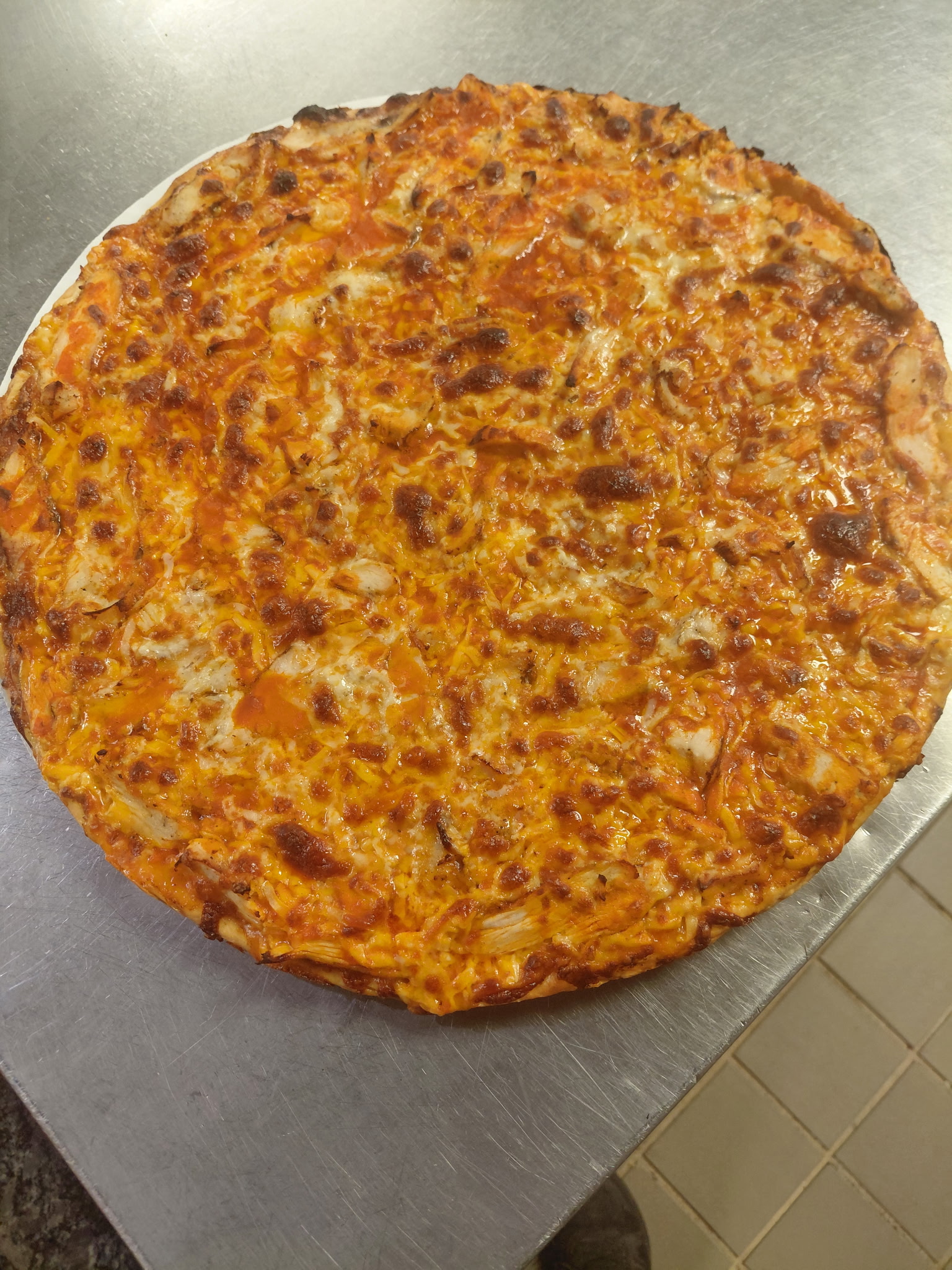 Buffalo chicken pizza